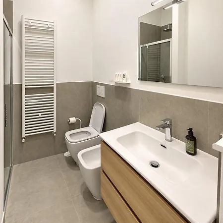 Host4u- Cadorna Apartment Brescia